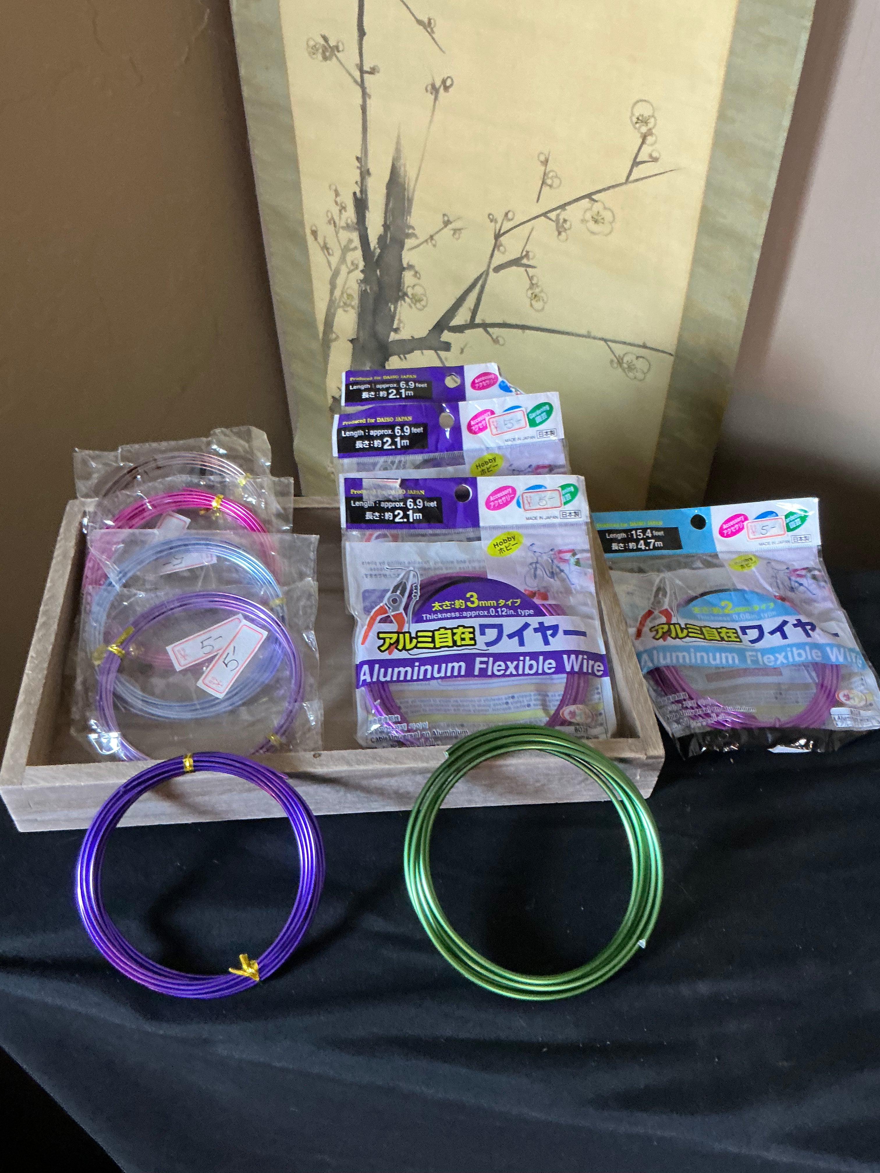 Colored aluminum accent wire